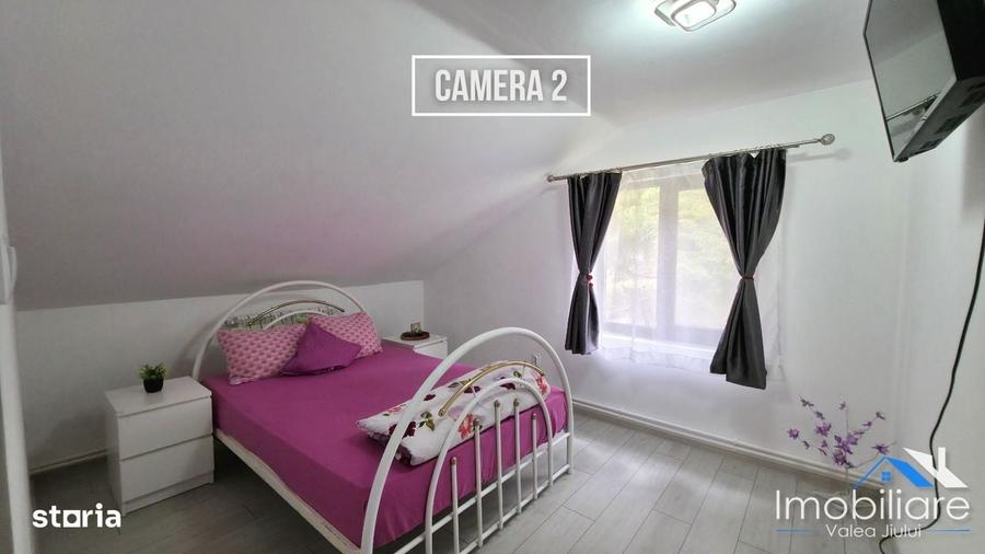 Casă cu 4 camere cu Teren 1711 Mp în Uric