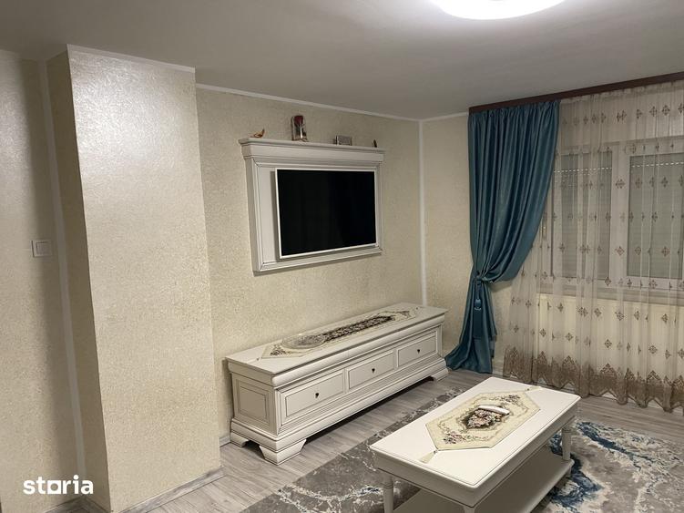 Apartament cu 4 camere în Central