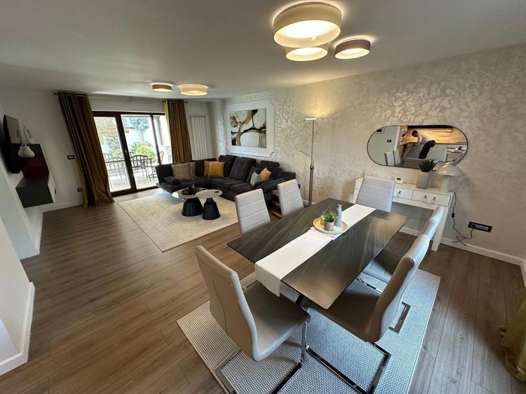 Duplex cu 5 camere cu Canalizare în Aradului