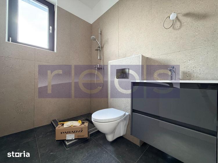 Casă cu 4 camere cu Teren 456 Mp în Tunari