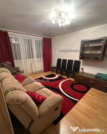 Apartament cu 4 camere decomandat în Titan
