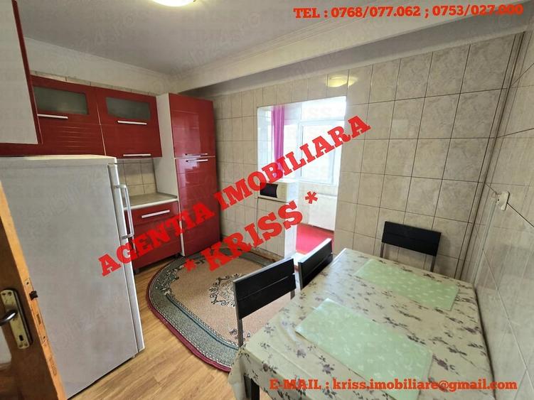 Apartament cu 3 camere decomandat în Exercițiu