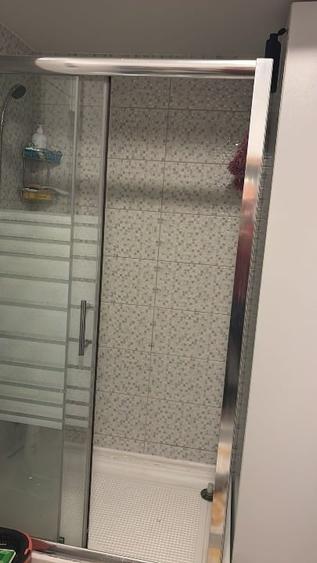 Casă individuală cu 4 camere cu Canalizare în Central