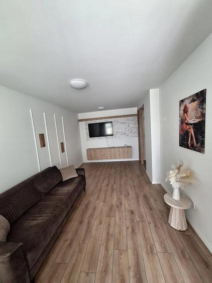 Apartament cu 2 camere decomandat în Tomis Nord