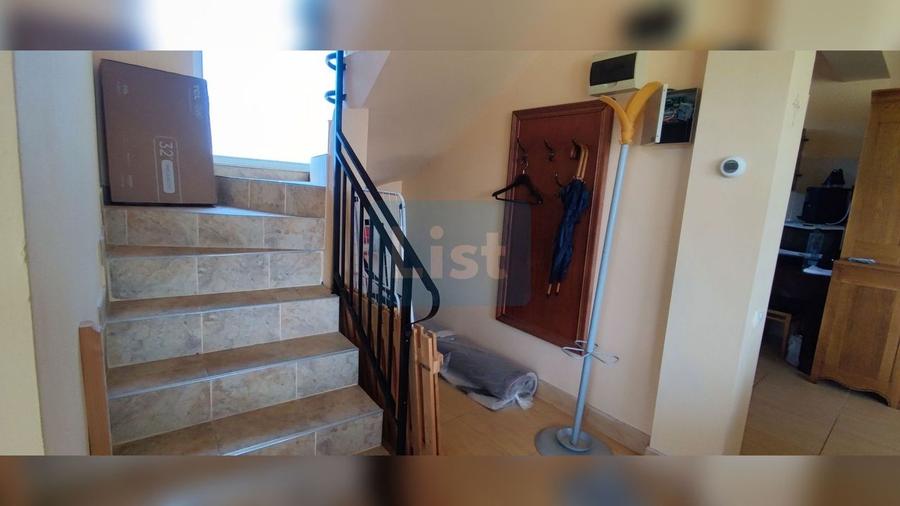 Casă cu 4 camere cu Canalizare în Micești
