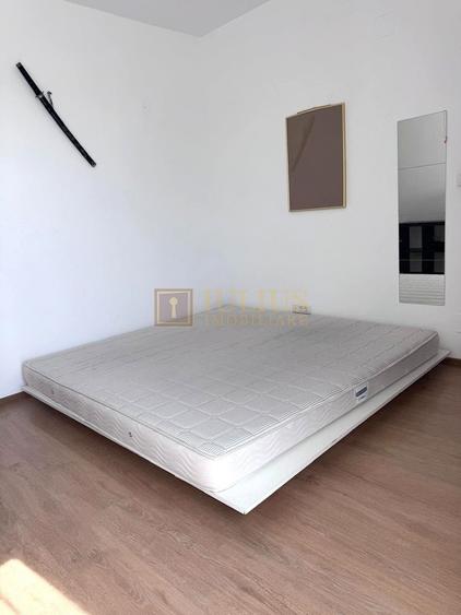 Apartament cu 3 camere decomandat, mobilat în Torontalului