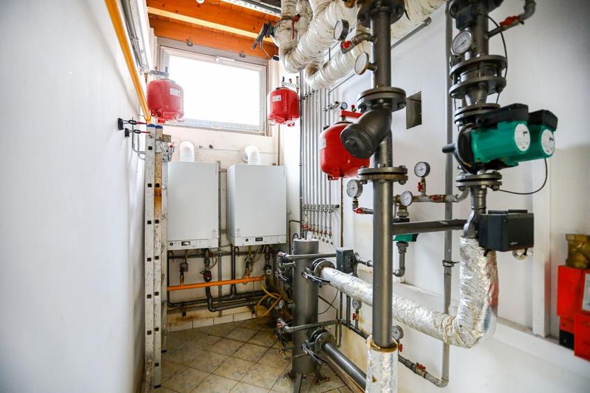 Infrastructură Premium pentru Afaceri IT - Disponibilă Acum - 29