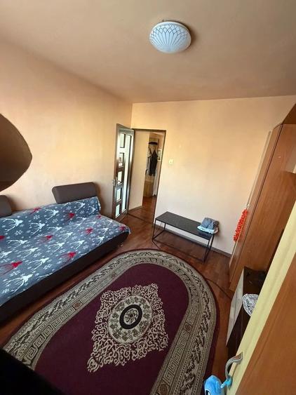 Apartament cu 2 camere decomandat în Electroprecizia
