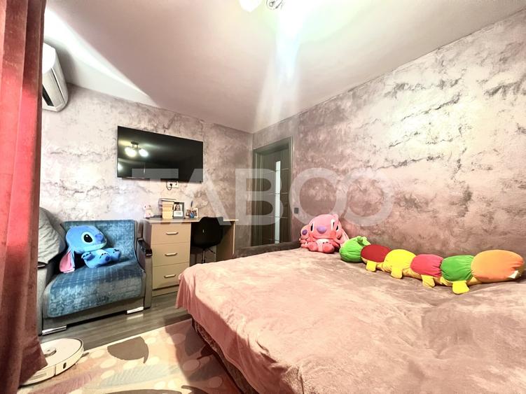 Apartament cu 3 camere semidecomandat, mobilat în Gheorgheni