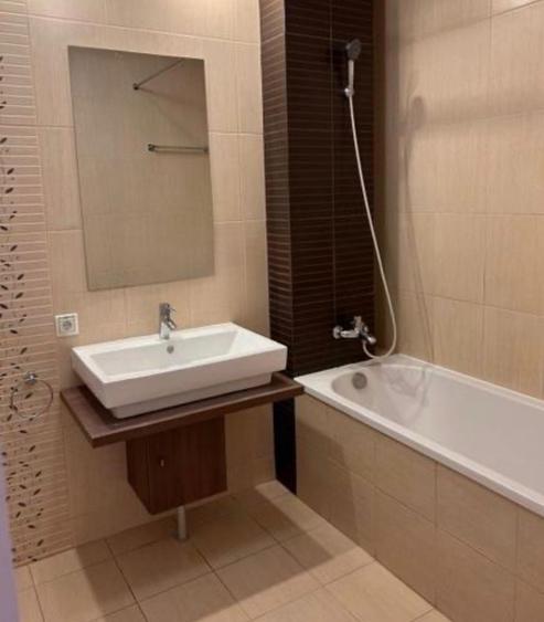 Apartament 4 camere parter-complex residential acces la grădină si piscina - 9