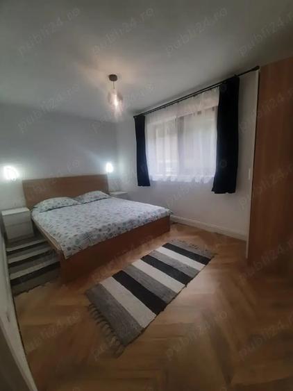 Casă cu 3 camere cu Teren 1285 Mp în Brezoi