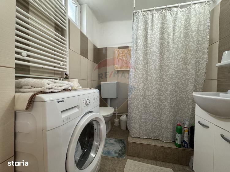 Casă cu 4 camere în Vale