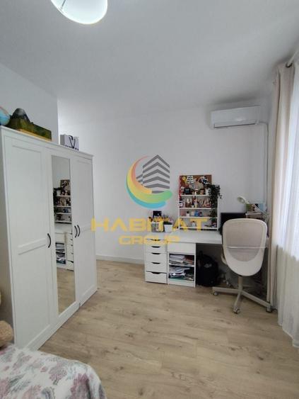 Apartament cu 4 camere decomandat, mobilat în Brâncoveanu
