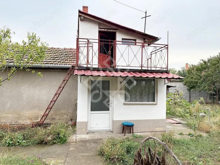 Casă cu 2 camere cu Canalizare în Iosia