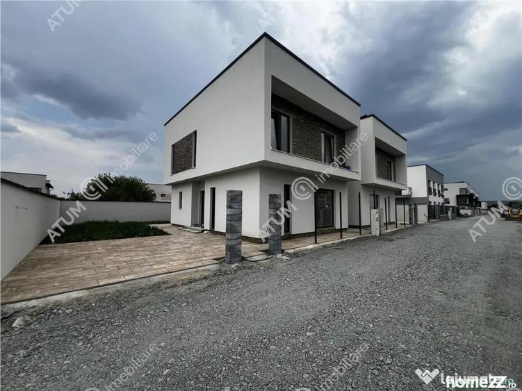 Casă cu 4 camere cu Teren 200 Mp în Vasile Aaron