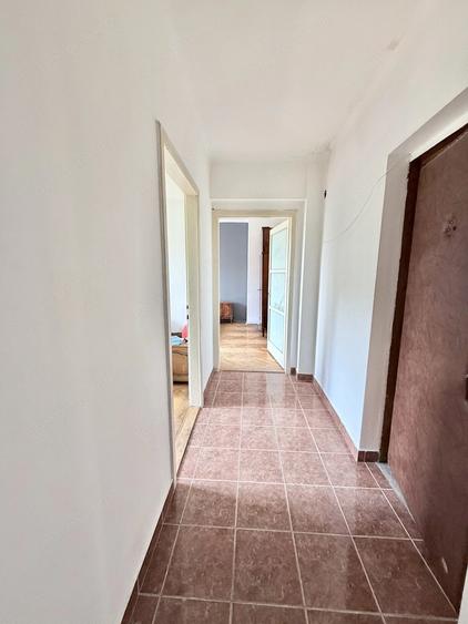 Apartament cu 2 camere decomandat în Semicentral