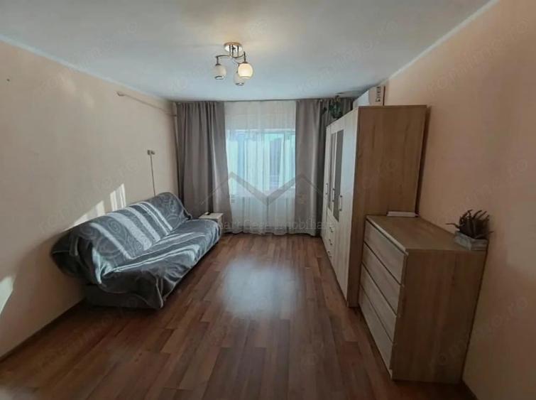 Garsonieră decomandată în Filiași