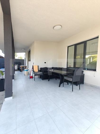 Casă individuală cu 3 camere cu Canalizare în Trivale