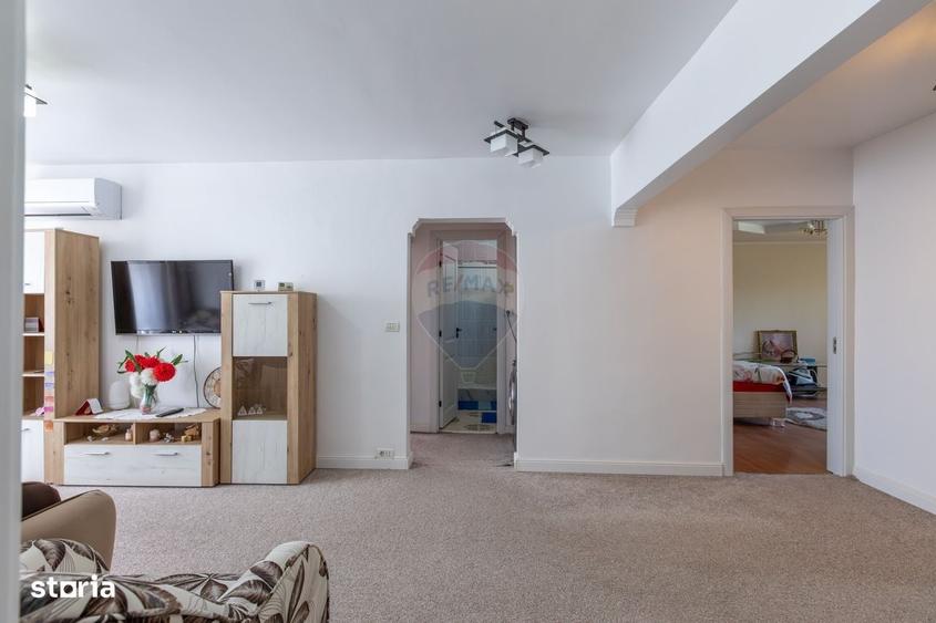 Apartament cu 4 camere în Nord