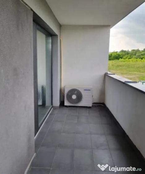 Apartament cu 3 camere semidecomandat în Gheorgheni