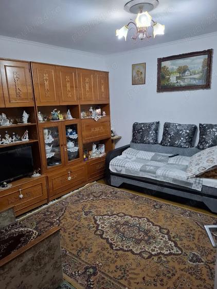 Casă cu 3 camere cu Teren 500 Mp în Central