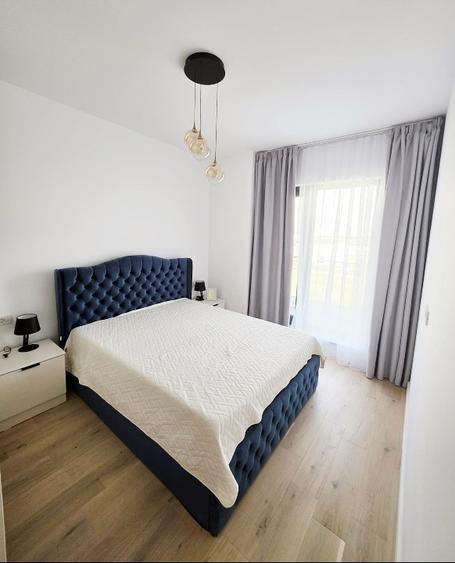 Apartament cu 2 camere decomandat, mobilat în Central