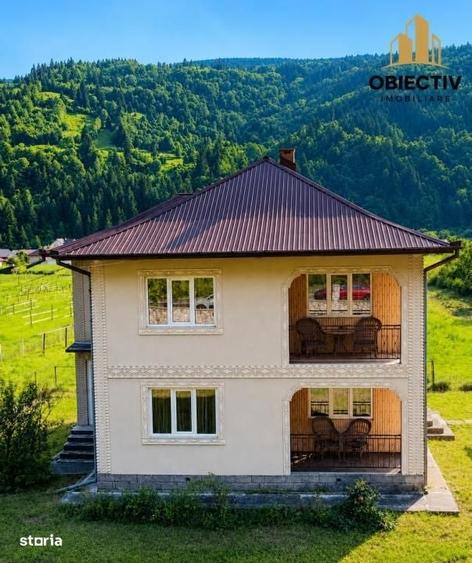 Casă cu 4 camere cu Teren 2674 Mp în Poiana Teiului