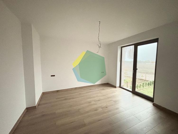 Duplex cu 5 camere cu Garaj în Jilava