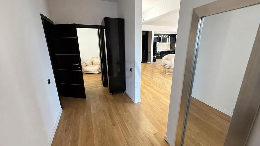 Apartament cu 3 camere decomandat, mobilat în Herăstrău