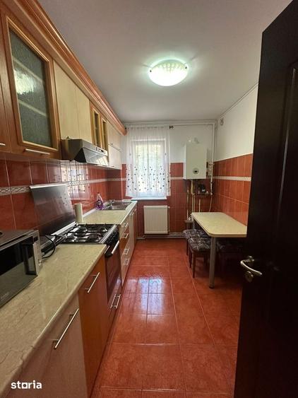 Apartament cu 2 camere semidecomandat în Dârste