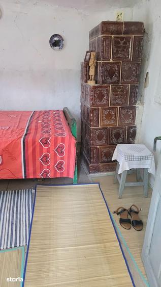 Casă cu 3 camere cu Teren 1900 Mp în Fârtățești