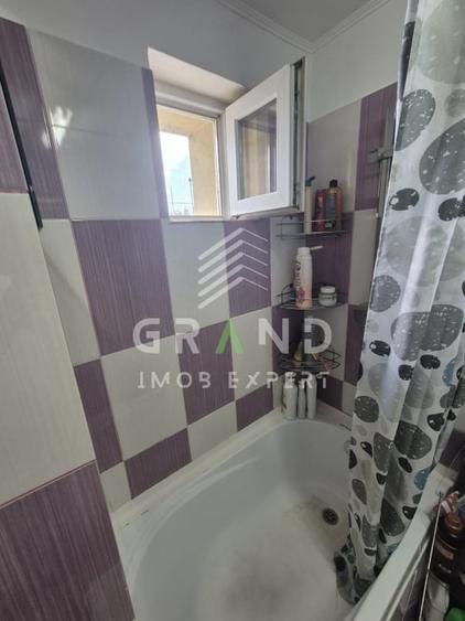 Apartament cu 3 camere semidecomandat, mobilat în Iris