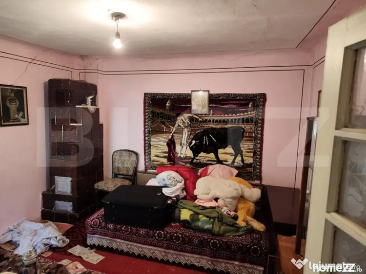 Casă cu 4 camere cu Teren 1970 Mp în Central