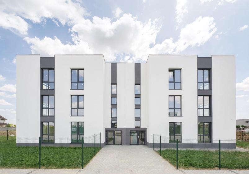 Apartament cu 2 camere decomandat în Moșnița Nouă