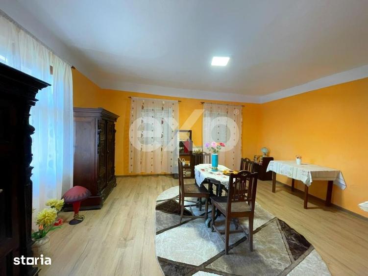Herneacova 2.993 mp teren, gradina generoasa si priveliste superba - 3