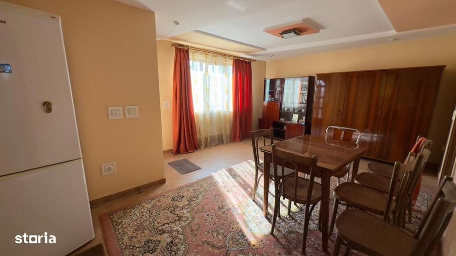 Casă cu 4 camere în Geamăna