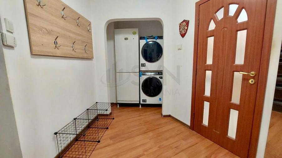 Apartament cu 2 camere semidecomandat, mobilat în Titan