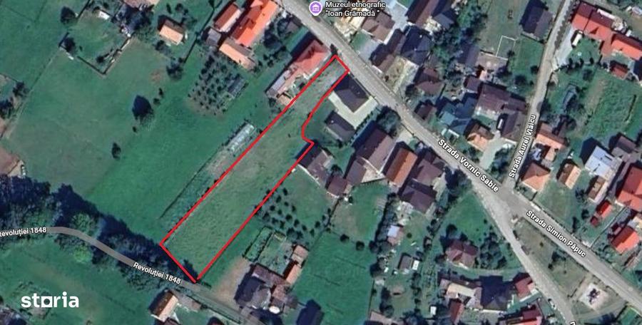 Teren de 2063 mp, în Central