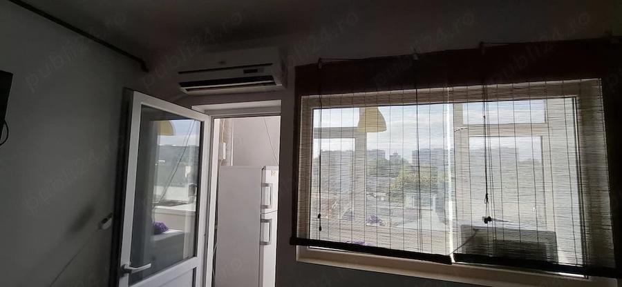 Garsonieră decomandată în Exterior Vest