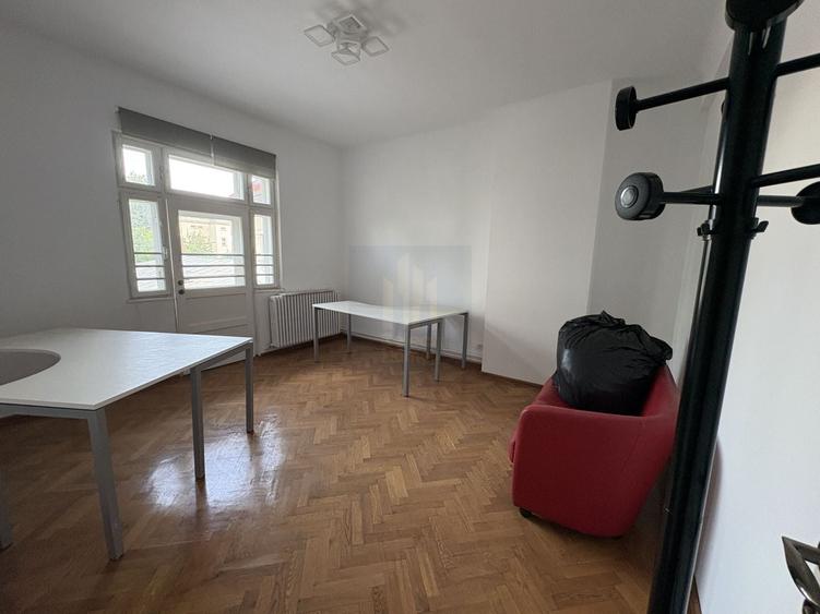 Închiriere vila (S+P+1), 9 camere, 200 mp + curte 120 mp (pretabil birouri) - 26