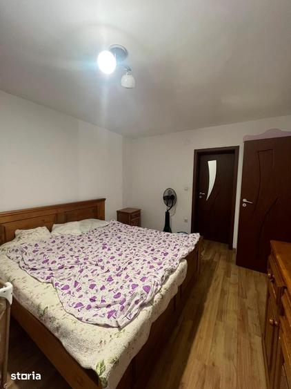 Casă cu 3 camere cu Teren 277 Mp în Cetate