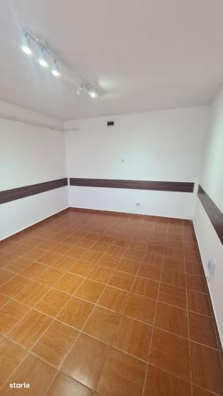 Spațiu comercial, de 29 mp, în Nord