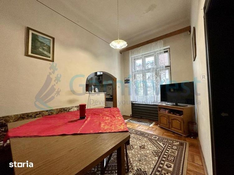 Casă cu 3 camere cu Teren 190 Mp în Central