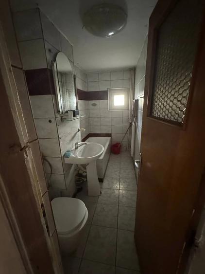 Apartament cu 2 camere decomandat, mobilat în Rahova