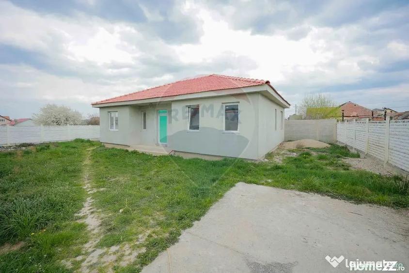 De vanzare casa semifinisata cu 3 camere, 455 mp teren... - 1