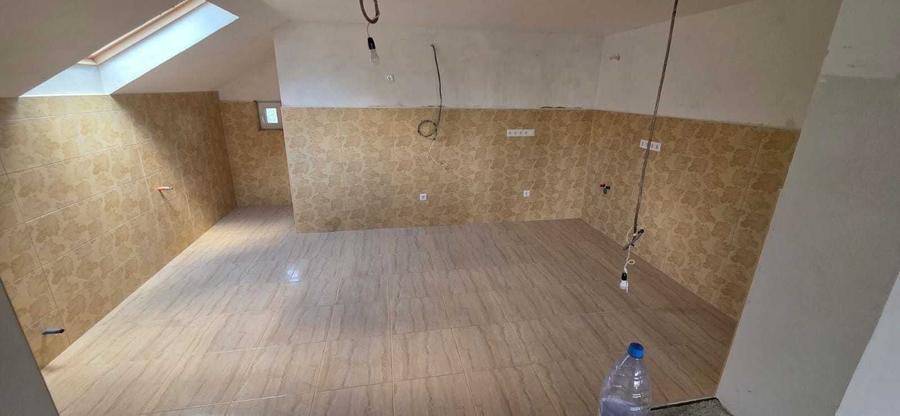 Spațiu comercial, în Chișirid