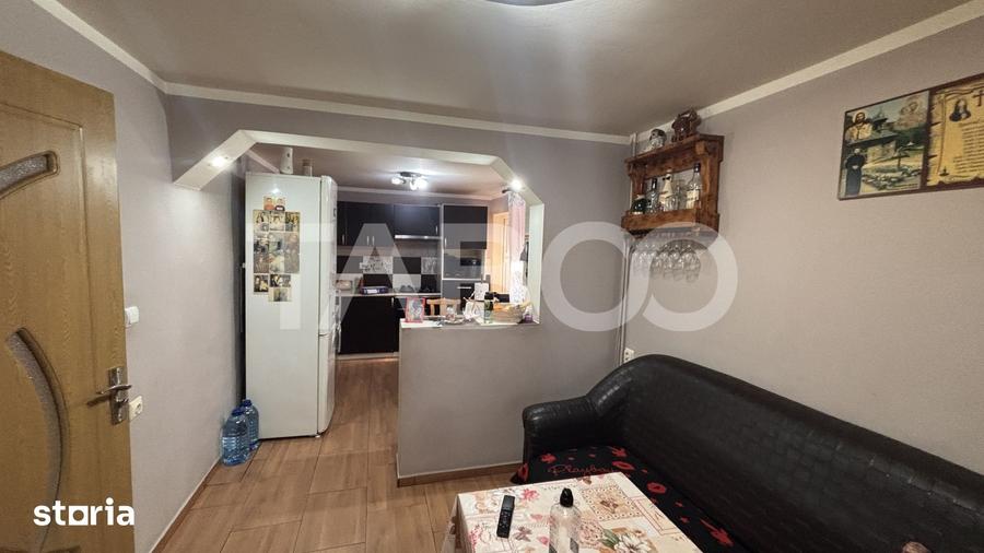 Casă cu 5 camere cu Teren 190 Mp în Șeica Mare
