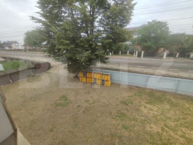 Casă cu 4 camere cu Teren 2610 Mp în Central