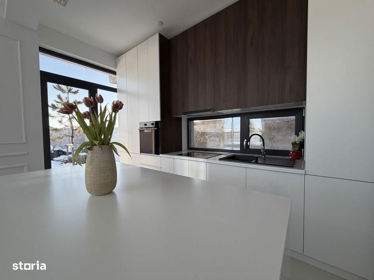 Casa speciala, design spectaculos,piscina , garaj ?i finisaje premium - 8