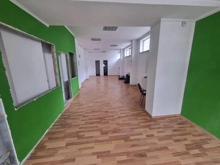Spațiu comercial, de 70 mp, în Piața Centrală